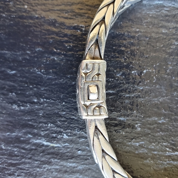 John Hardy SS & Black Sapphire Bracelet - Picture 7 of 15